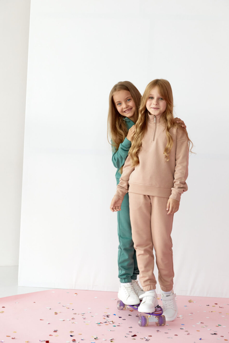 Спортивний костюм на дівчинку петля LUMINA Kids Мокко