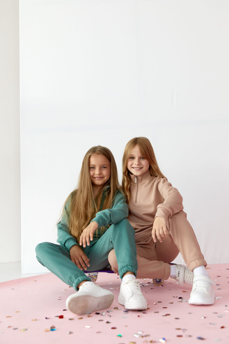 Спортивний костюм на дівчинку петля LUMINA Kids Мокко 3