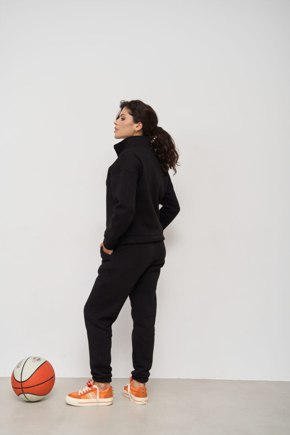 (Копія)Теплий жіночий костюм від FANME Lumina Fleece Чорний 3