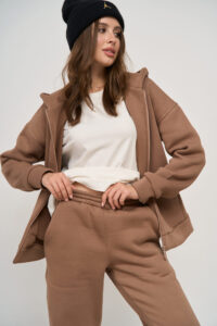 Теплий жіночий костюм на блискавці від FANME Essence Fleece Капучино 3
