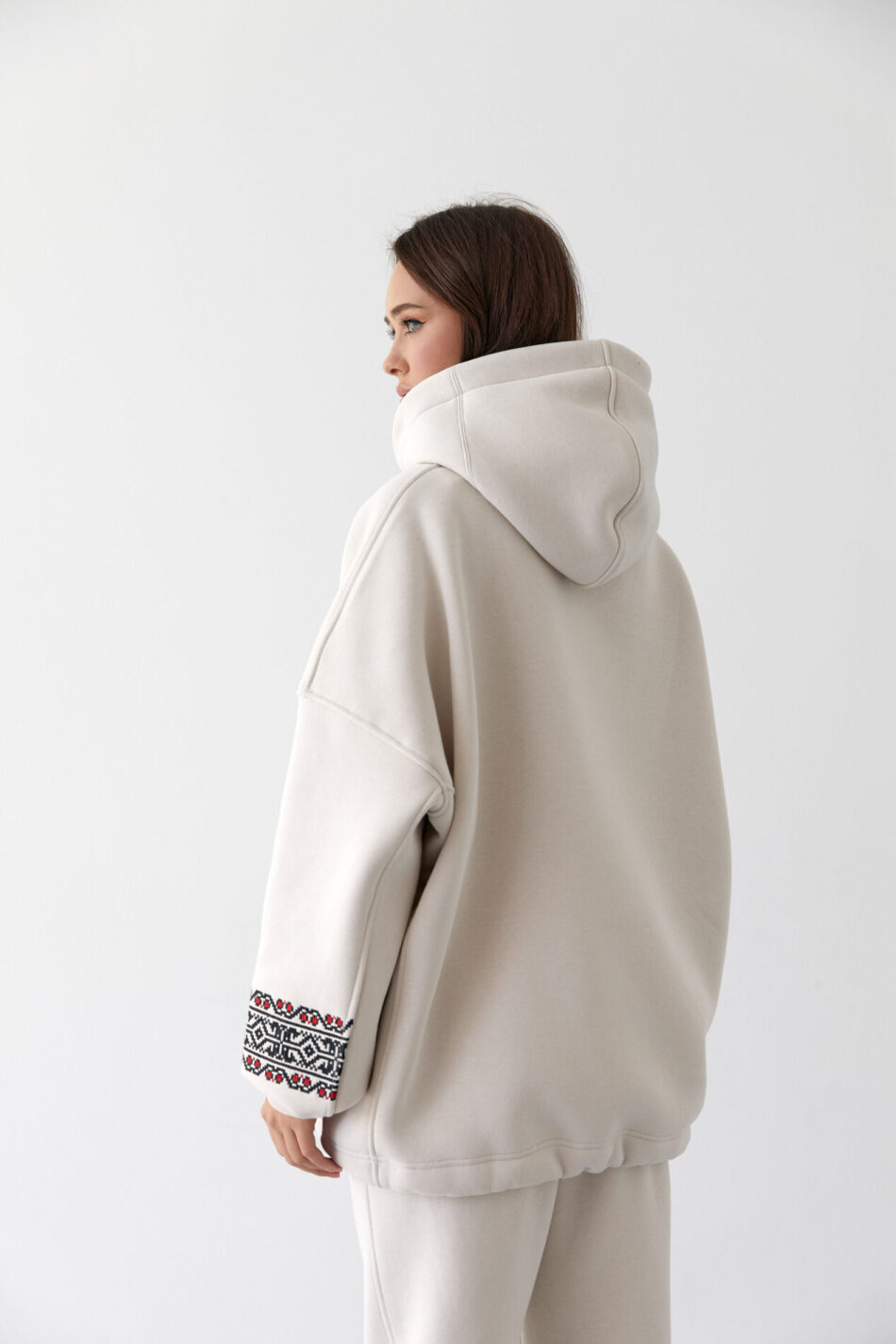 Теплий жіночий костюм OVERSIZE худі з Вишивкою + джогери Таш 10