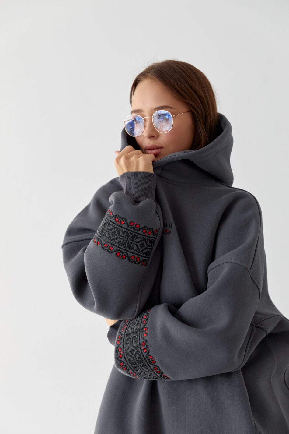 Тепле жіноче Худі OVERSIZE з Вишивкою Графіт - Зображення 4
