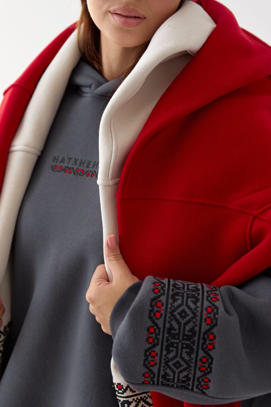 Тепле жіноче Худі OVERSIZE з Вишивкою Графіт - Зображення 11