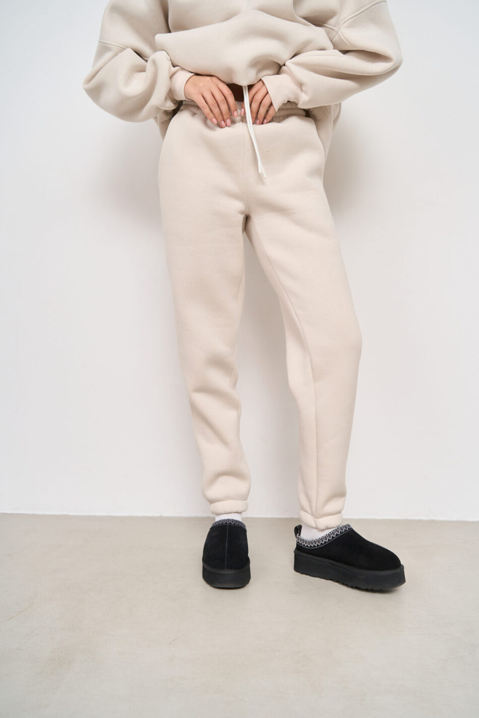 Теплий жіночий костюм OVERSIZE худі + джогери Таш 4