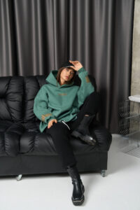 Тепле жіноче Худі OVERSIZE з Вишивкою Темна М'ята 8
