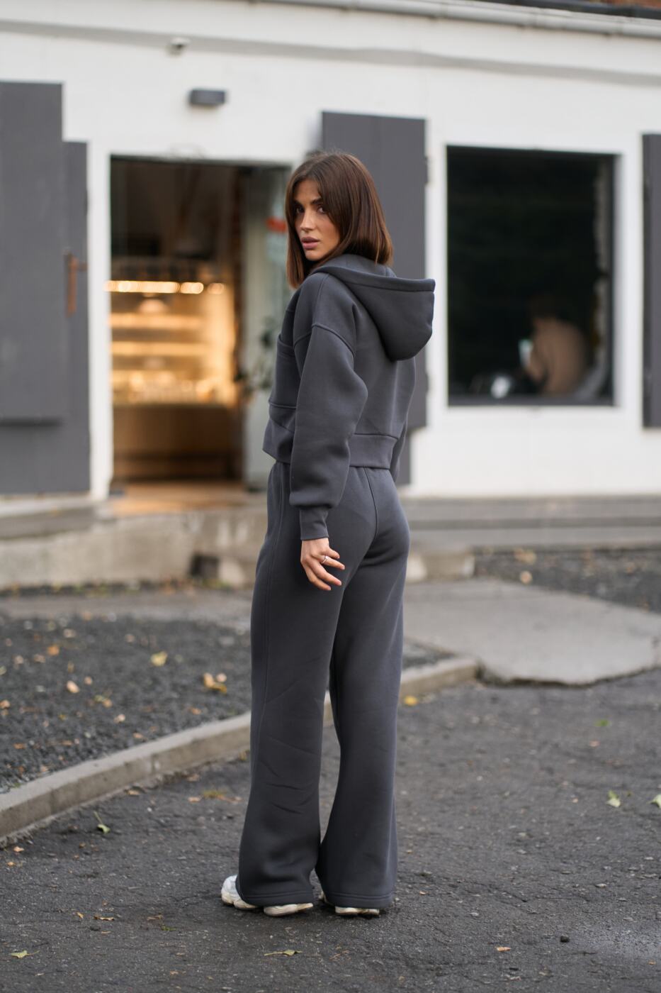 1AK03217 Теплий жіночий костюм з палаццо SOPHIA Графіт - Зображення 9