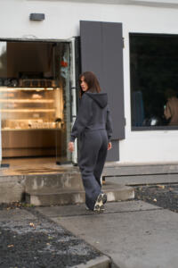 Теплий жіночий костюм з палаццо SOPHIA Графіт - Зображення 13