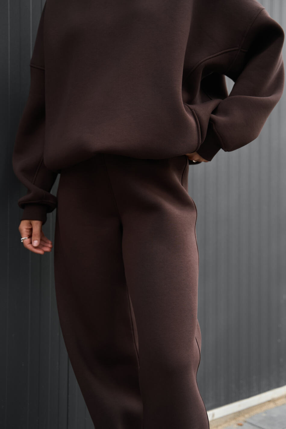 Теплий жіночий Oversize костюм від Fanme, з трьохнитки на флісі Шоколадний - Зображення 6