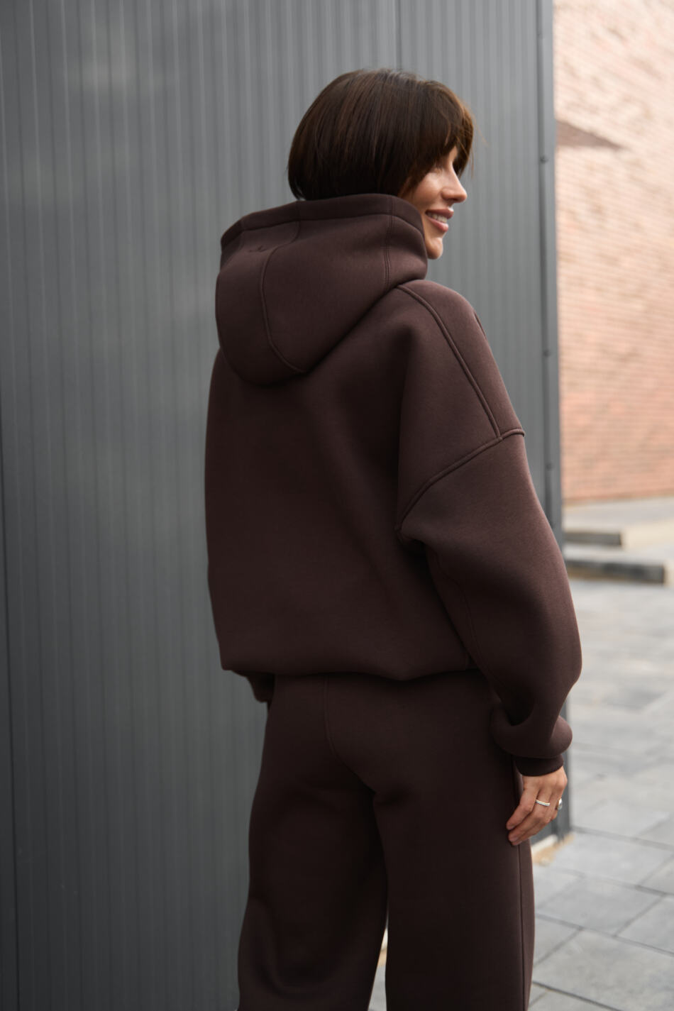 Теплий жіночий Oversize костюм від Fanme, з трьохнитки на флісі Шоколадний - Зображення 12