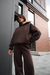 Теплий жіночий Oversize костюм від Fanme, з трьохнитки на флісі Шоколадний - Зображення 15