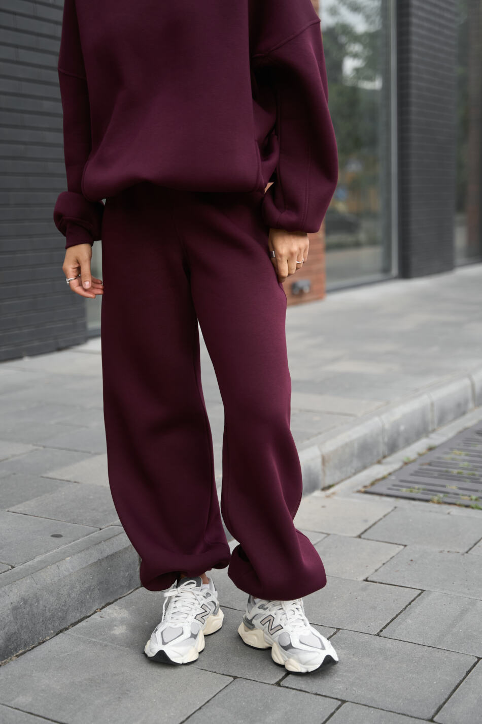 Теплий жіночий Oversize костюм від Fanme, з трьохнитки на флісі Бургунді - Зображення 6