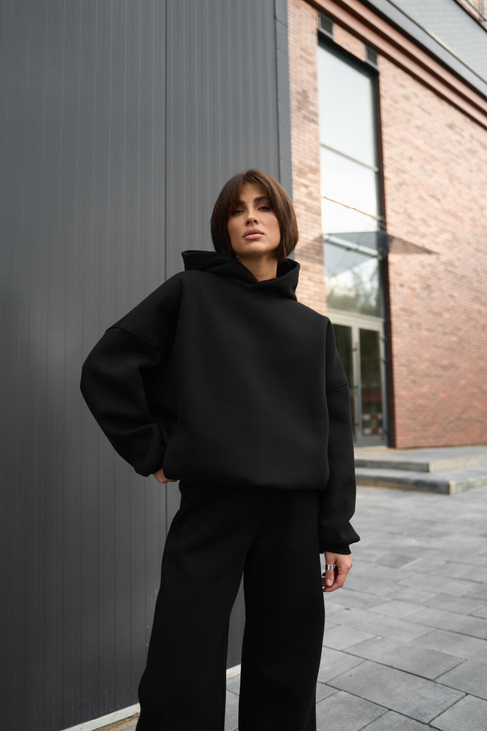 Теплий жіночий Oversize костюм від Fanme, з трьохнитки на флісі Чорний - Зображення 3