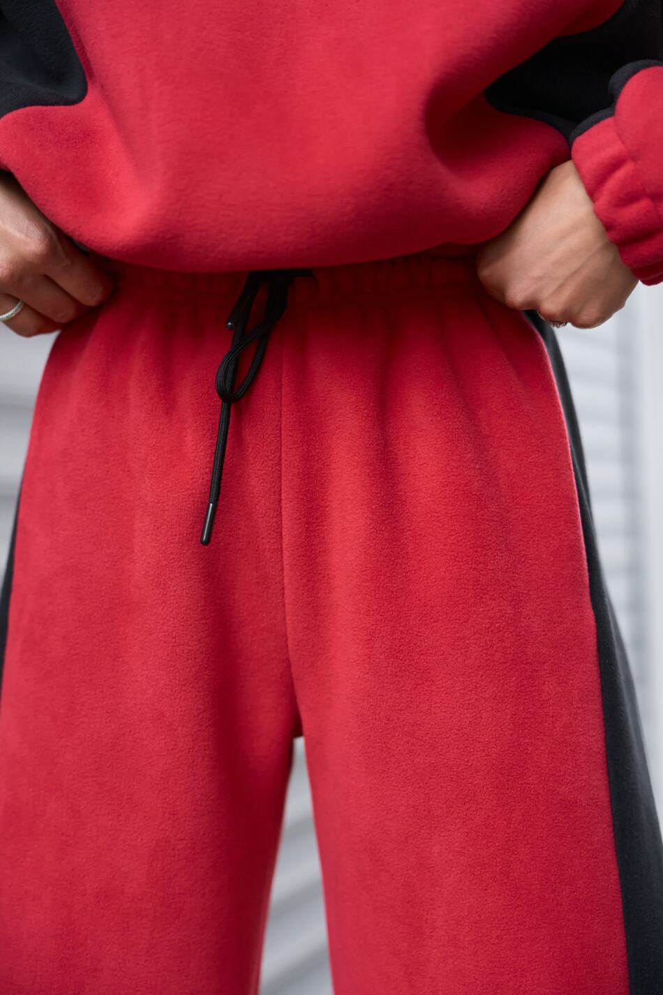 Спортивний костюм Polara від Fanme, з тканини Polar Fleece Червоний - Зображення 4