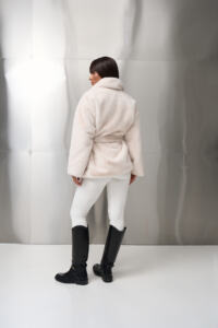 Шубка з екохутра (норка) Fierra Молочна - Зображення 8