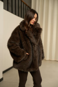 Шубка з екохутра (писец) Fierra Шоколадна - Зображення 8